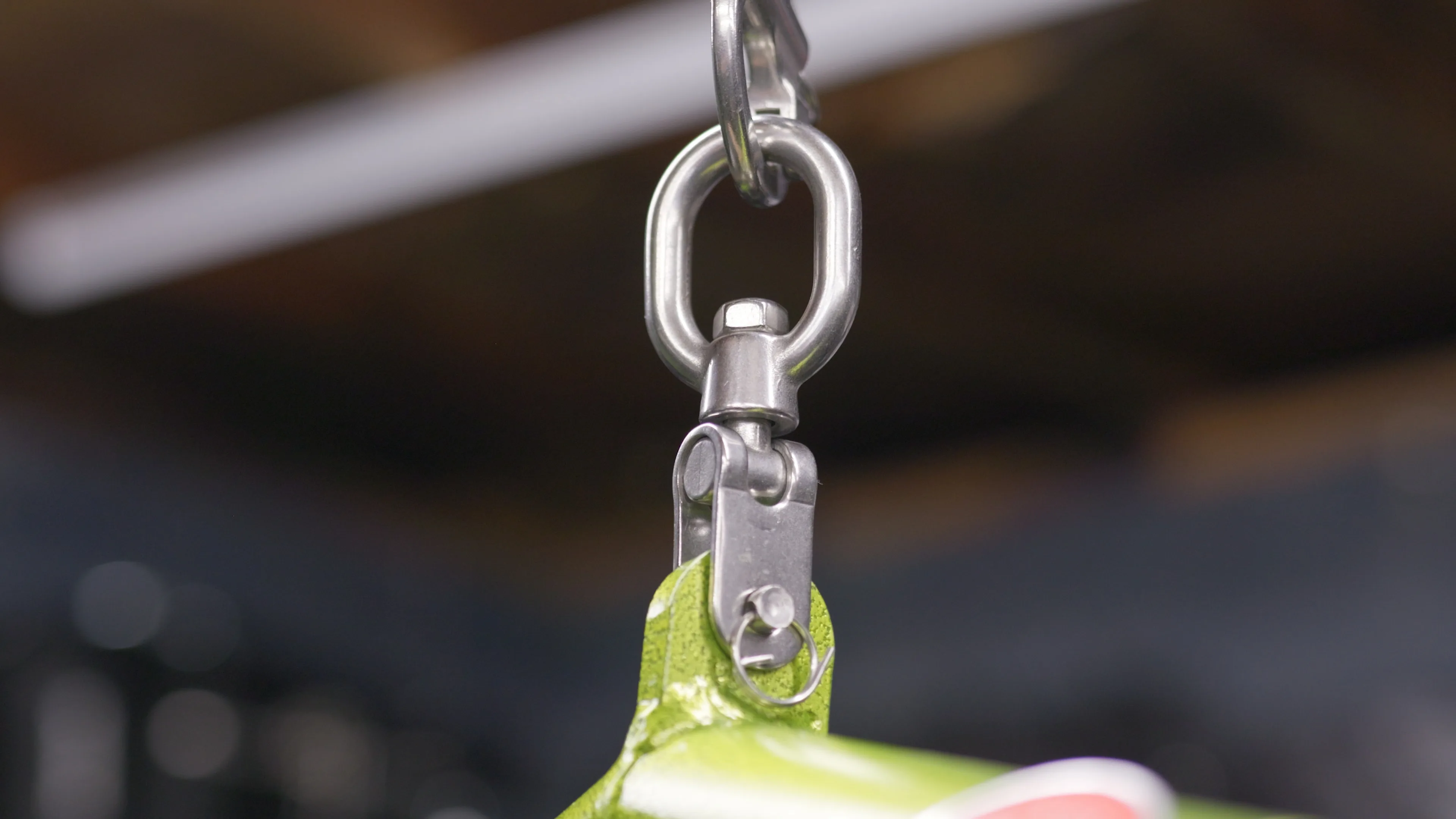 LPG Muscle Piglet Fat Grip swivel hook attachment detail